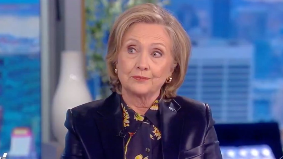 Hillary Clinton: Trump's Latest Baseless Claim 'a Fake Scandal to ...